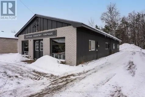 10 Armstrong Street Bracebridge ON P1L 1C1
