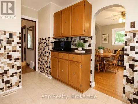 596 13th A Street West Owen Sound ON N4K 3X4