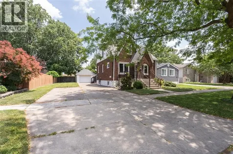 2342 Westcott Windsor ON N8W 4K7
