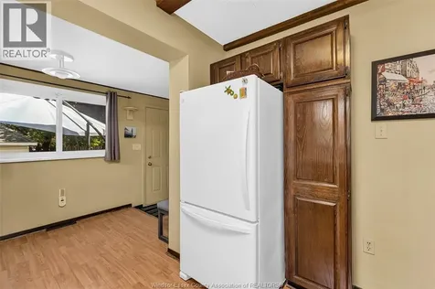 2342 Westcott Windsor ON N8W 4K7
