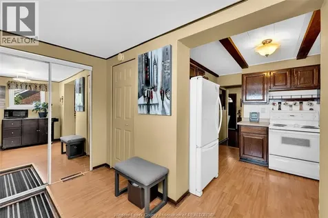 2342 Westcott Windsor ON N8W 4K7