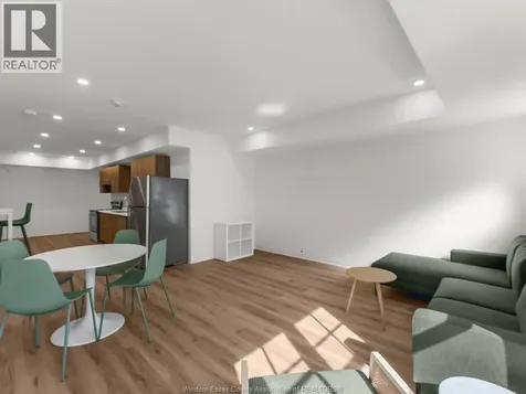 185 Randolph Place Windsor ON N9B 2T2