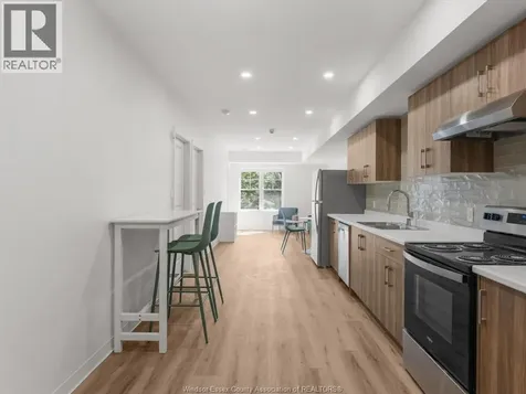 185 Randolph Place Windsor ON N9B 2T2