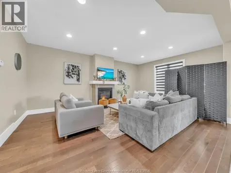 3000 Mcrobbie Crescent Windsor ON N8R 0B1