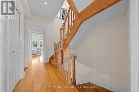 4 Harvey Street Ottawa ON K1S 5S4
