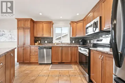 23 Boulder Creek Trail Petawawa ON K8H 0B2