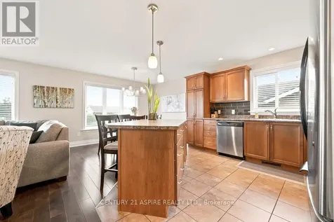 23 Boulder Creek Trail Petawawa ON K8H 0B2