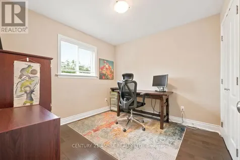 23 Boulder Creek Trail Petawawa ON K8H 0B2