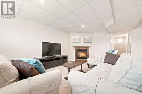 23 Boulder Creek Trail Petawawa ON K8H 0B2