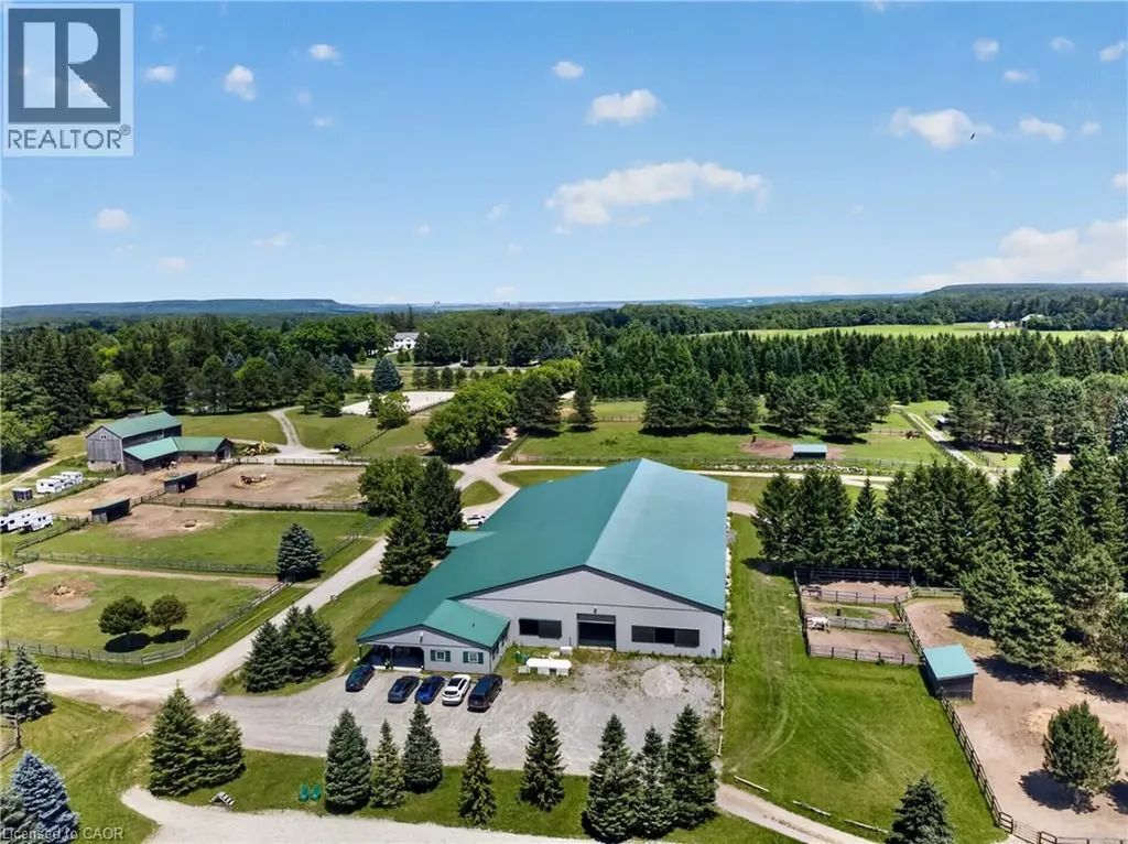564 8th Concession Road East Carlisle ON L0P 1B0