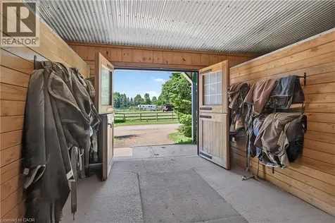 564 8th Concession Road East Carlisle ON L0P 1B0