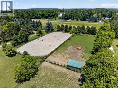 564 8th Concession Road East Carlisle ON L0P 1B0