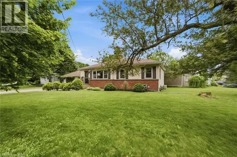 16 Carrington Court Ancaster ON L9G 1R1