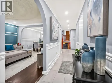16 Juniper Drive Stoney Creek ON L8E 4C6