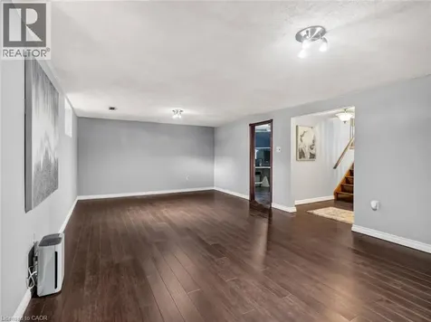 16 Juniper Drive Stoney Creek ON L8E 4C6