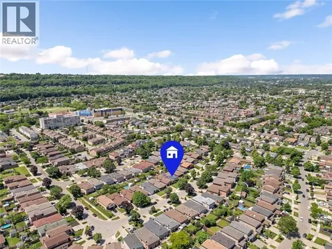 16 Juniper Drive Stoney Creek ON L8E 4C6