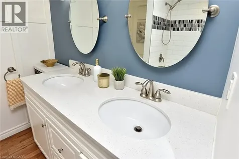 2530 Northampton Boulevard Burlington ON L7M 4B4
