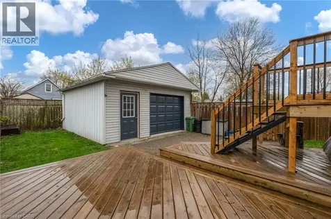 578 Barnaby Street Hamilton ON L8H 6T9