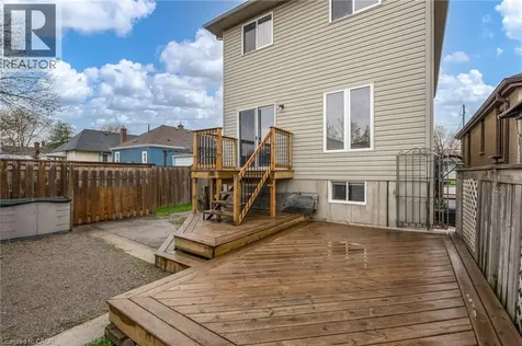 578 Barnaby Street Hamilton ON L8H 6T9