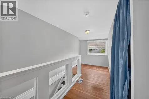 22 Edith Street St. Catharines ON L2S 2P7