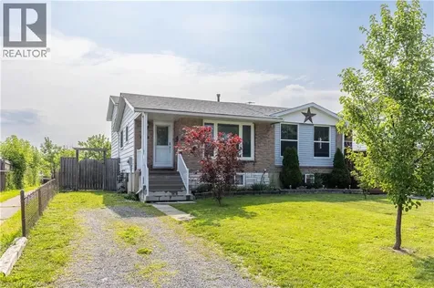 31 Canterbury Drive St. Catharines ON L2P 3M6