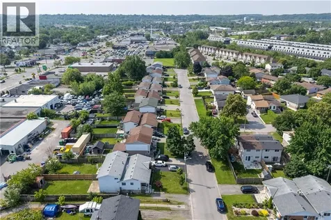 31 Canterbury Drive St. Catharines ON L2P 3M6
