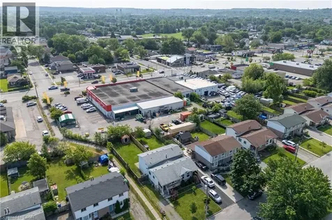 31 Canterbury Drive St. Catharines ON L2P 3M6