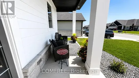 47 Belleview Drive Kingsville ON N0R 1B0
