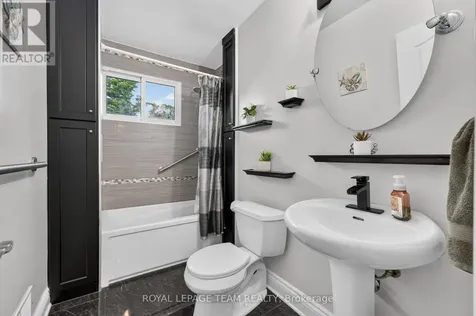 1144 Cline Crescent Ottawa ON K2C 2P2