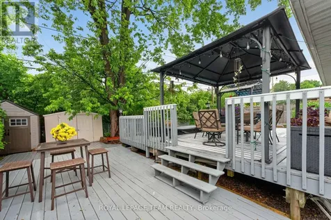 1144 Cline Crescent Ottawa ON K2C 2P2