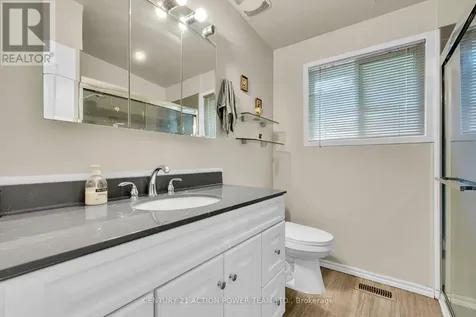 1299 Meadowlands Drive East Ottawa ON K2E 6K4