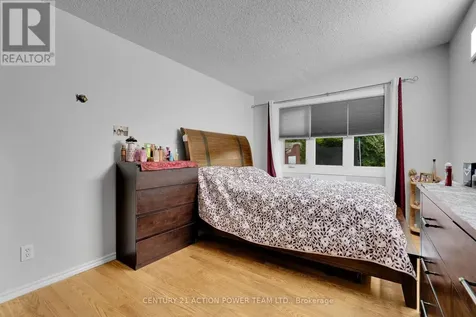 1299 Meadowlands Drive East Ottawa ON K2E 6K4