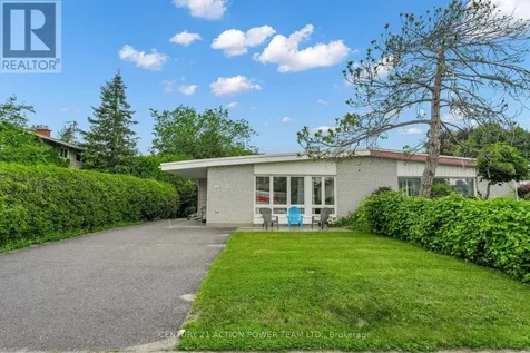 1299 Meadowlands Drive East Ottawa ON K2E 6K4