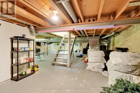 1299 Meadowlands Drive East Ottawa ON K2E 6K4