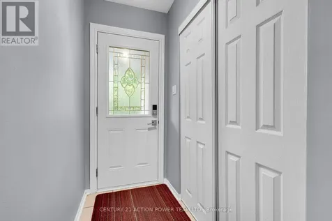 1299 Meadowlands Drive East Ottawa ON K2E 6K4