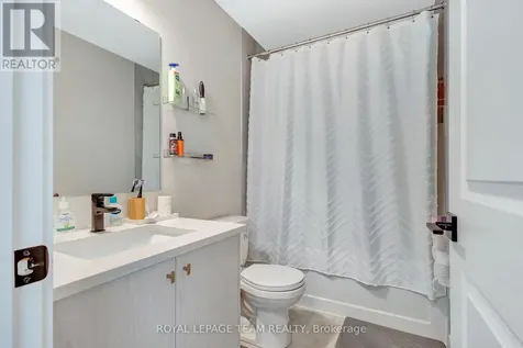 916 Parnian Private Ottawa ON K2J 7K6