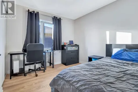 916 Parnian Private Ottawa ON K2J 7K6