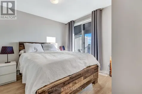 916 Parnian Private Ottawa ON K2J 7K6