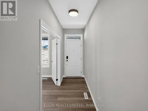 5 Columbus Court Central Elgin ON N5P 0E5