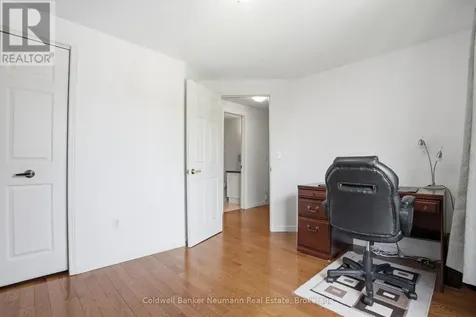 941 Gordon Street Guelph (kortright West) ON N1G 4R9