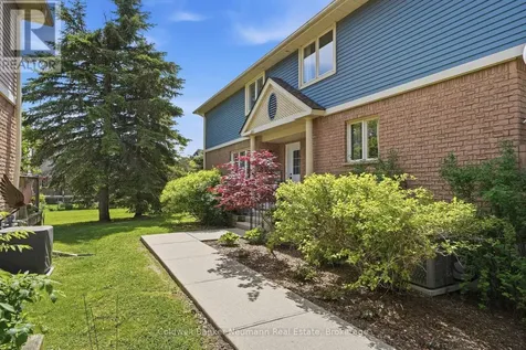 941 Gordon Street Guelph (kortright West) ON N1G 4R9