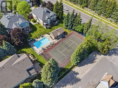 941 Gordon Street Guelph (kortright West) ON N1G 4R9