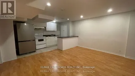 22 Walnut Grove Crescent Richmond Hill (rouge Woods) ON L4S 1Y9