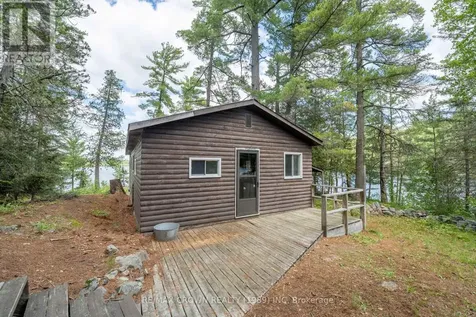 28 Cassels Lake C Island Temagami ON P0H 1C0
