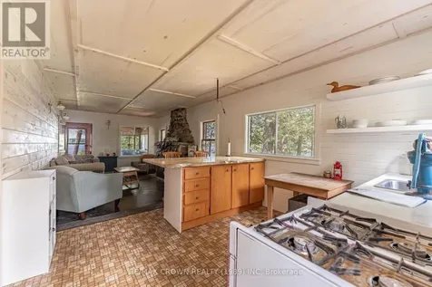 28 Cassels Lake C Island Temagami ON P0H 1C0