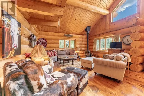 28 Cassels Lake C Island Temagami ON P0H 1C0