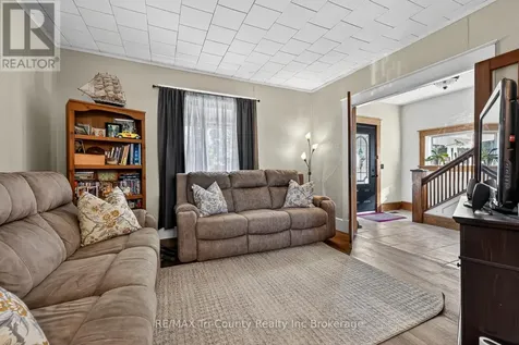 335 Broadway Street Tillsonburg ON N4G 3S4