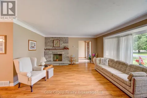74 Pine Street West Aylmer ON N5H 1P3