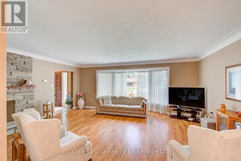 74 Pine Street West Aylmer ON N5H 1P3
