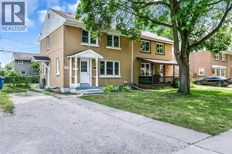 2123 Secord Windsor ON N9B 1T2